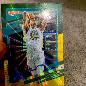 Kelly oubre card holo rare good condition
